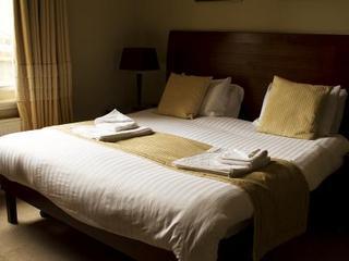 Guest house Qudos 3*